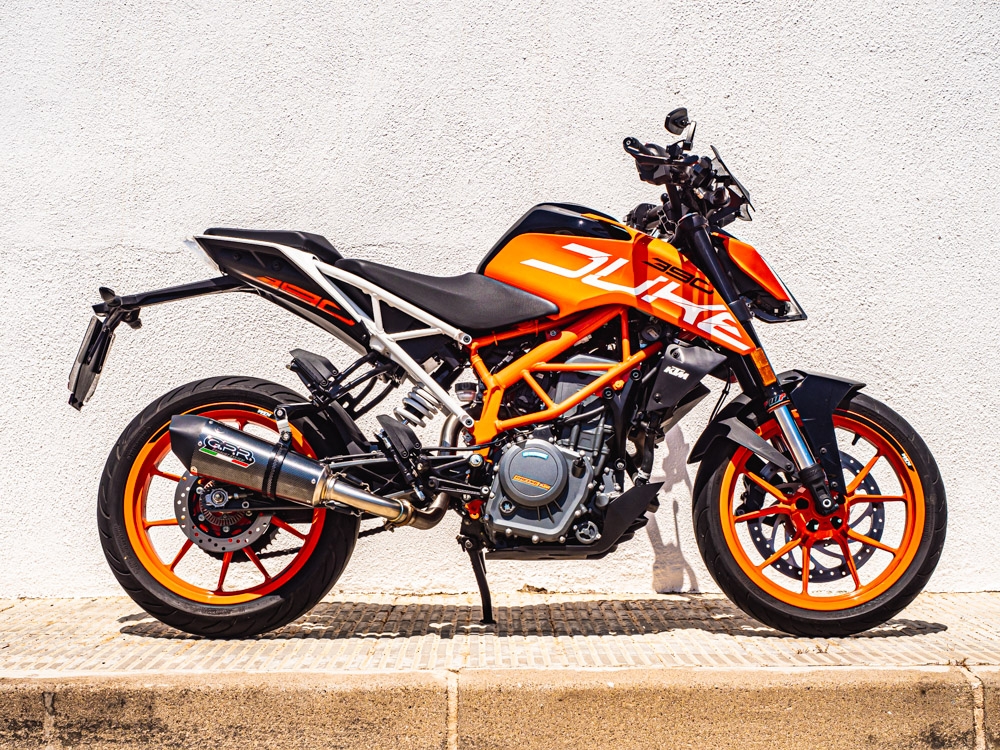 Exhaust compatible with Ktm Duke 250 2017-2020, GP Evo4 Poppy, Homologated legal slip-on exhaust including removable db killer and link pipe 