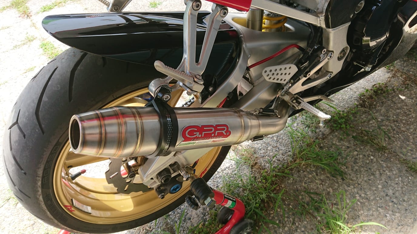 Exhaust compatible with Yamaha Yzf 1000 R1 1998-2001, Deeptone Inox, Homologated legal slip-on exhaust including removable db killer and link pipe 