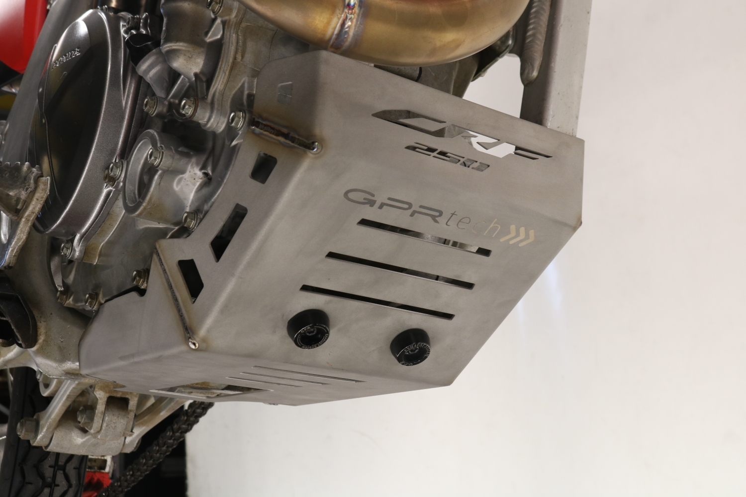 GPR TECH compatible with  Benelli Trk 502 X 2021/2024 e5 GPR TECH Titanium Skid plate 