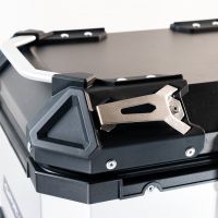 GPR TECH TOP CASE ALPI-TECH 55 LT SILVER Top case in aluminum,including soft backrest, silver color with universal plate  Capacity 55 LT.