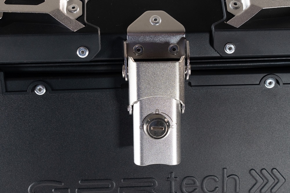 GPR TECH TOP CASE ALPI-TECH 55 LT BLACK Top case in aluminum,including soft backrest, black color with universal plate  Capacity 55 LT.