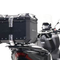 Top case GPR TECH compatible with  Honda Forza 125 2015/2023 GPR TECH Top case in aluminum, black color with specific plate included Capacity 35 LT.