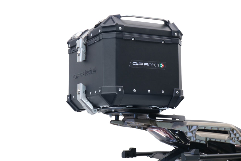 Top case GPR TECH compatible with  Zontes 350 T1 ADV 2022/2024 e5 GPR TECH Top case in aluminum, black color with specific plate included Capacity 35 LT.