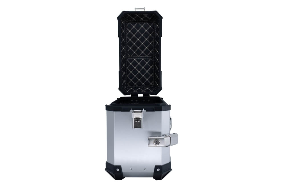 GPR TECH Pair of side cases aluminum made with contoured right side,no rack included, silver color  Capacity 38 LT. + 32 LT.