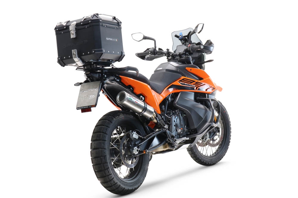 Top case GPR TECH compatible with  Ktm Lc 8 Adventure 1050 2015/2016 e3 GPR TECH Top case in aluminum, black color with specific plate included Capacity 35 LT.
