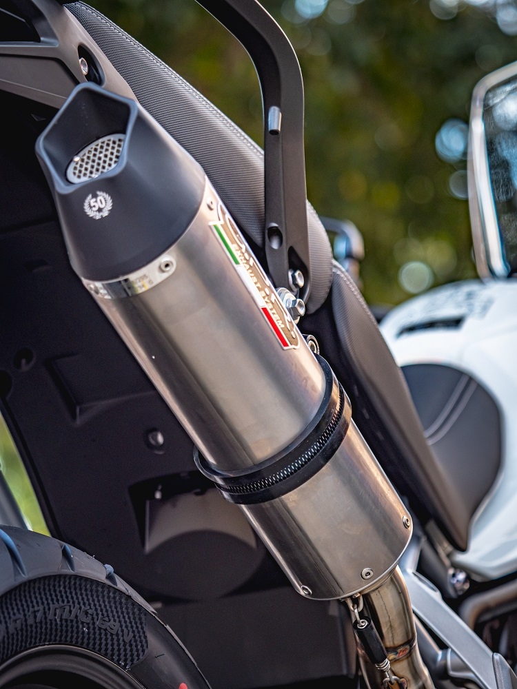 Exhaust compatible with Triumph Tiger 850 2020-2024, GP Evo4 Titanium, Homologated legal slip-on exhaust including removable db killer and link pipe 