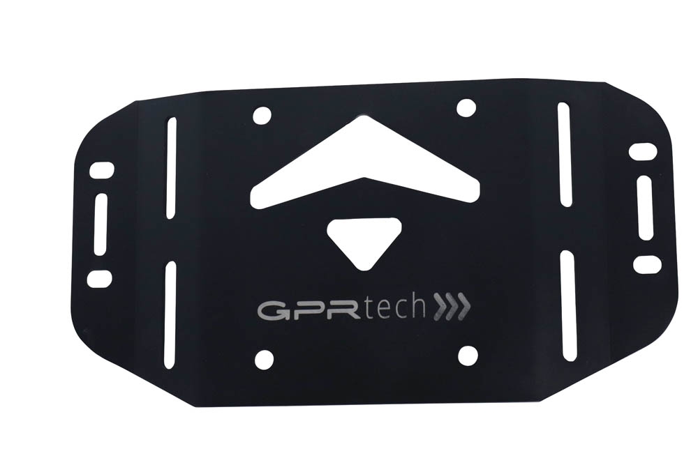 GPR TECH compatible with  Kawasaki Gtr 1400 2010/2014 GPR TECH Specific fitting plate Top Case ALPITECH 35 LT compatible with original luggage rack,stainless steel made with 4 anchor points