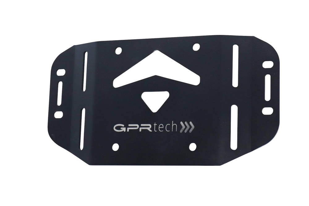 GPR TECH compatible with  Kawasaki Gtr 1400 2010/2014 GPR TECH Specific fitting plate Top Case ALPITECH 35 LT compatible with original luggage rack,stainless steel made with 4 anchor points