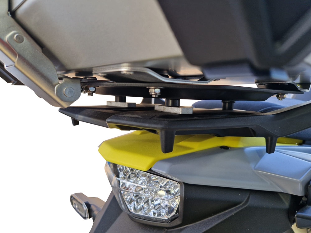 GPR TECH compatible with  Suzuki V-Strom 1050 Xt/De 2020/2024 e5 GPR TECH SPECIFIC TITANIUM PLATE TOP CASE-ALPITECH 35 LT compatible with original luggage rack,titanium made with 4 anchor points