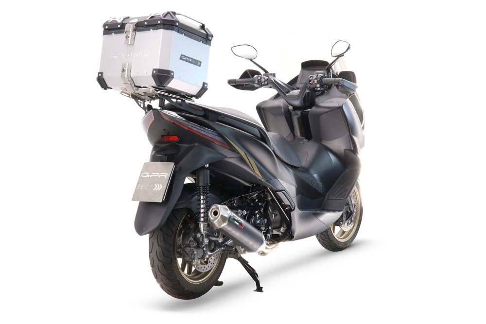 Top case GPR TECH compatible with  Zontes E 350 2023/2024 GPR TECH Top case in aluminum, silver color, including roof rack and specific plate Capacity 35 LT.