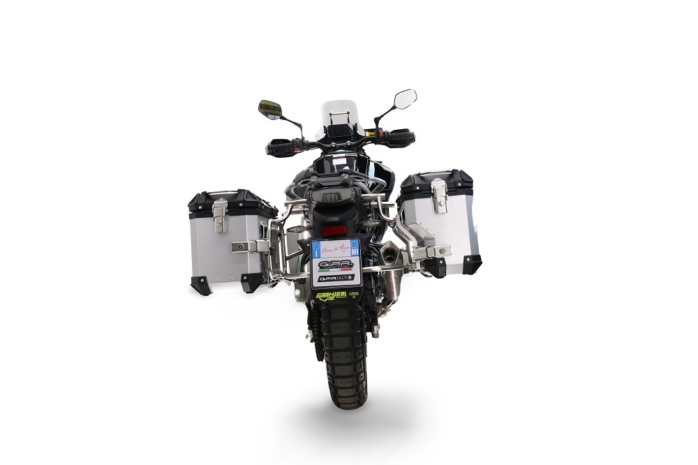 GPR TECH compatible with  Cf Moto 450MT 2023/2025 Euro5 Plus GPR TECH Pair of side cases aluminum made with contoured right side, silver color with specific pannier holder Capacity 38 LT. + 32 LT.