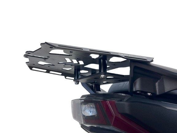 Top case GPR TECH compatible with  Bmw G 310 Gs 2017/2021 e4 GPR TECH Top case in aluminum, silver color with specific plate included Capacity 26 LT.